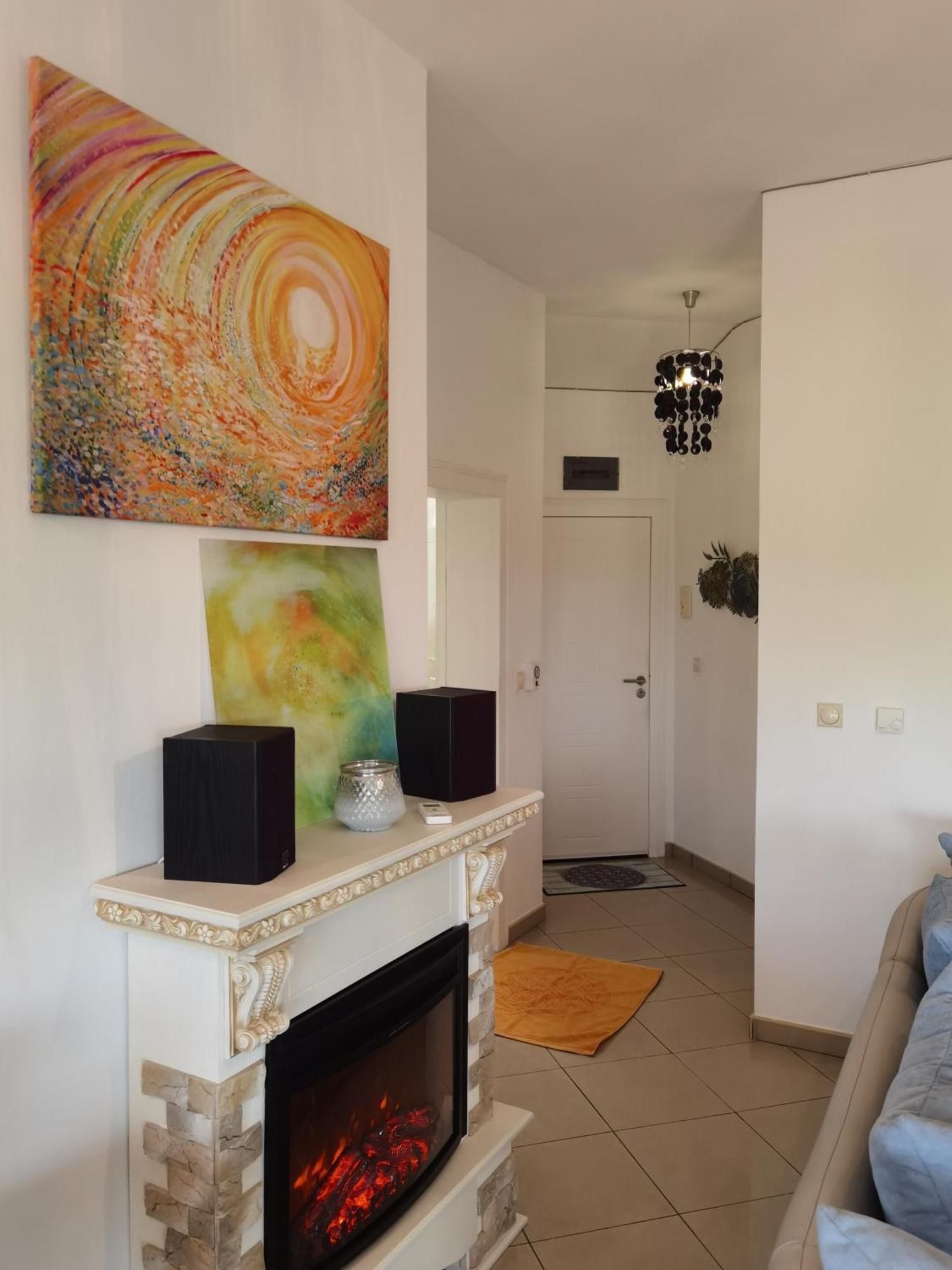 Villa Metatron U Doma Baltsjik Buitenkant foto